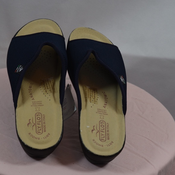 Fly Foot Italian Made Sandals Sz 9.5 NWT - Picture 4 of 6